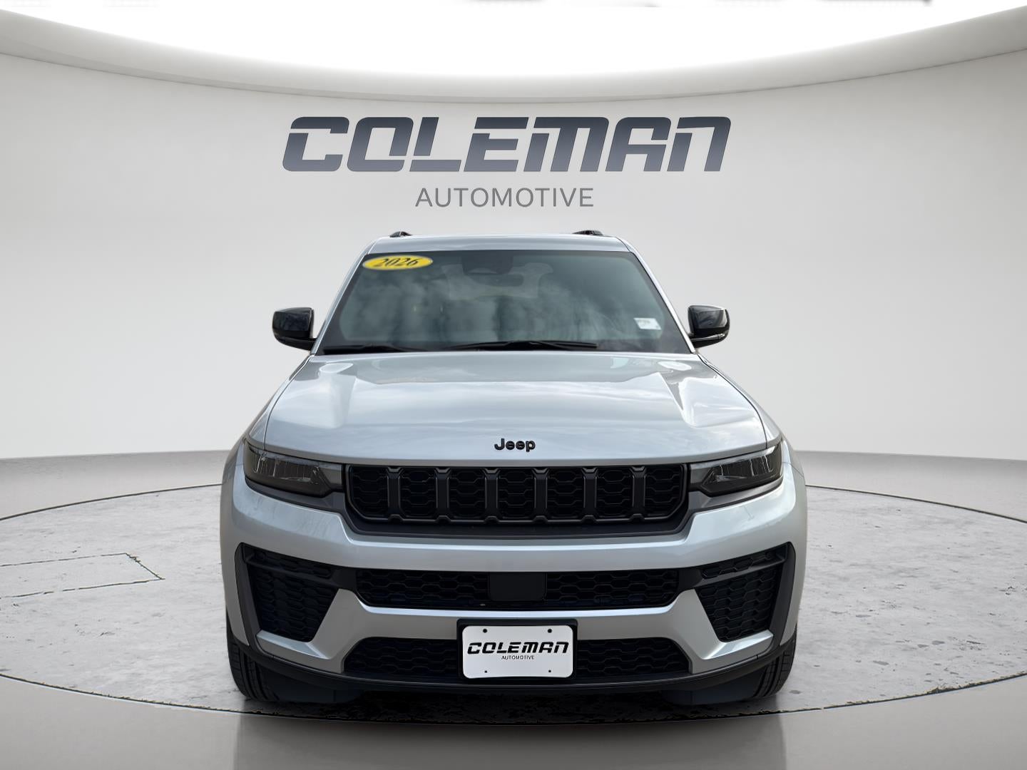 2026 Jeep Grand Cherokee Laredo Altitude