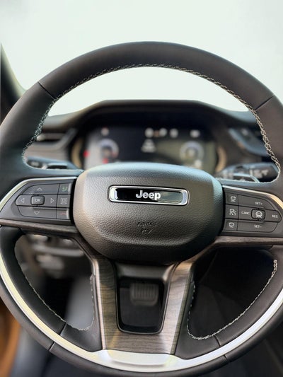 2027 Jeep Grand Cherokee GRAND CHEROKEE LIMITED RESERVE 4X4