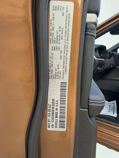 2027 Jeep Grand Cherokee GRAND CHEROKEE LIMITED RESERVE 4X4