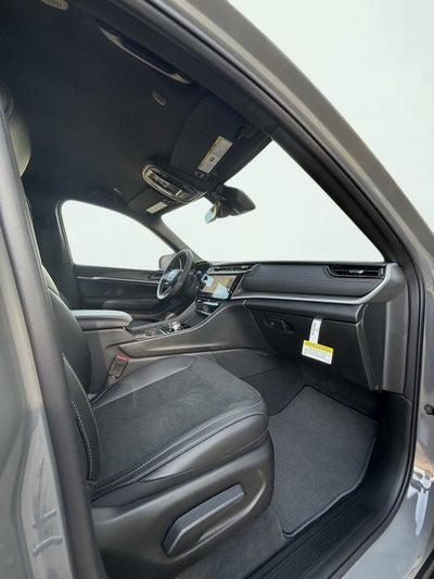 2027 Jeep Grand Cherokee GRAND CHEROKEE L LAREDO ALTITUDE 4X4