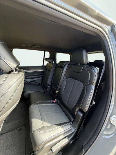 2027 Jeep Grand Cherokee GRAND CHEROKEE L LAREDO ALTITUDE 4X4