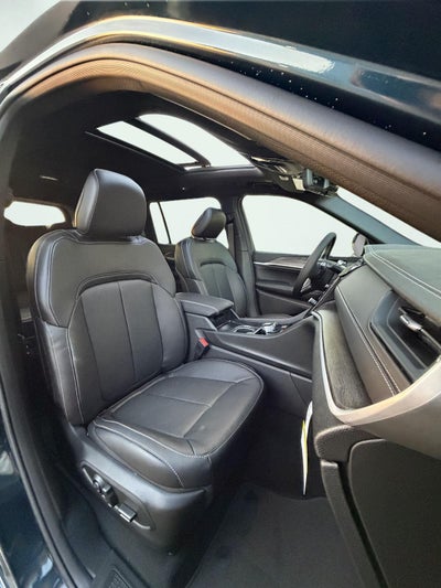 2027 Jeep Grand Cherokee GRAND CHEROKEE L LIMITED RESERVE 4X4