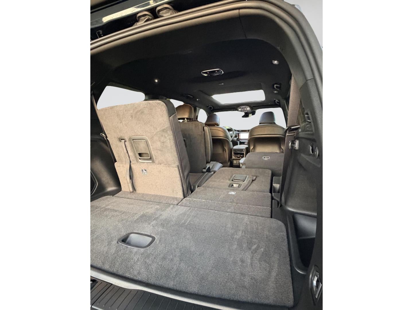 2027 Jeep Grand Cherokee GRAND CHEROKEE L LIMITED RESERVE 4X4