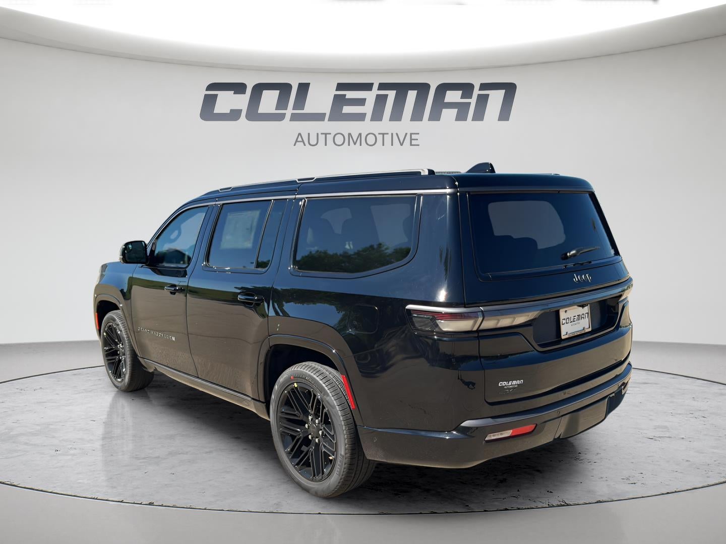 2026 Jeep Grand Wagoneer Limited Reserve