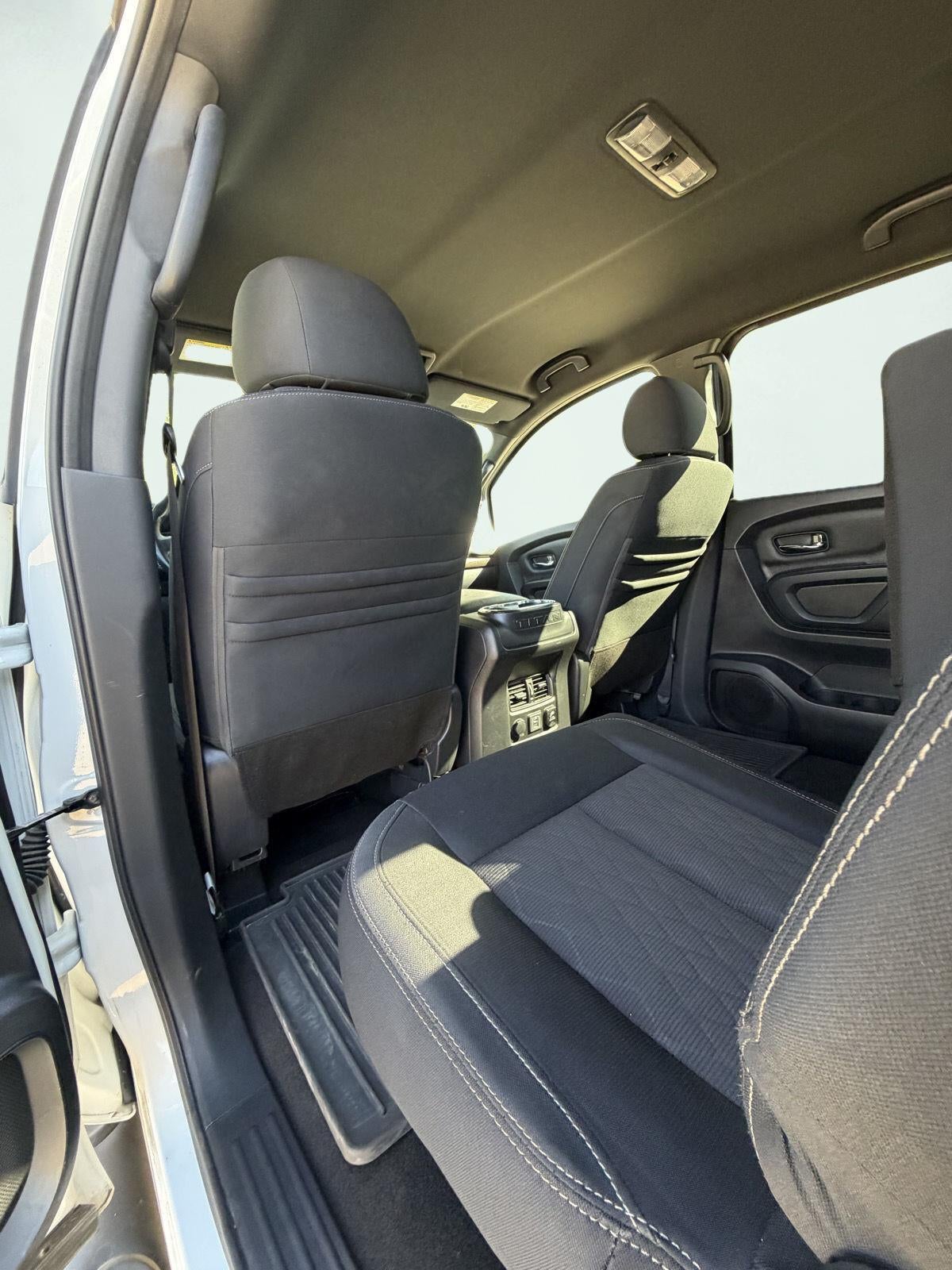 2019 Nissan Titan SV