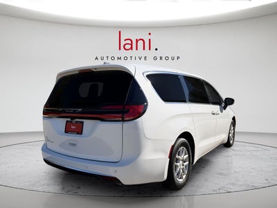 2027 Chrysler Pacifica PACIFICA SELECT