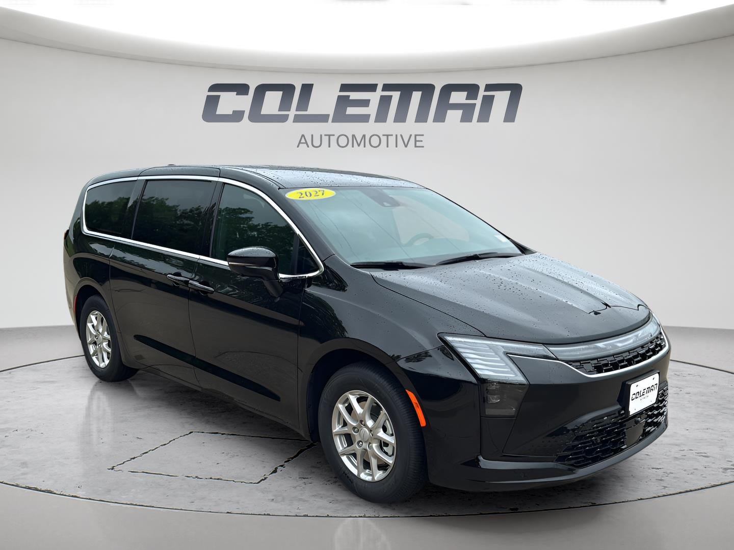 2027 Chrysler Pacifica Select