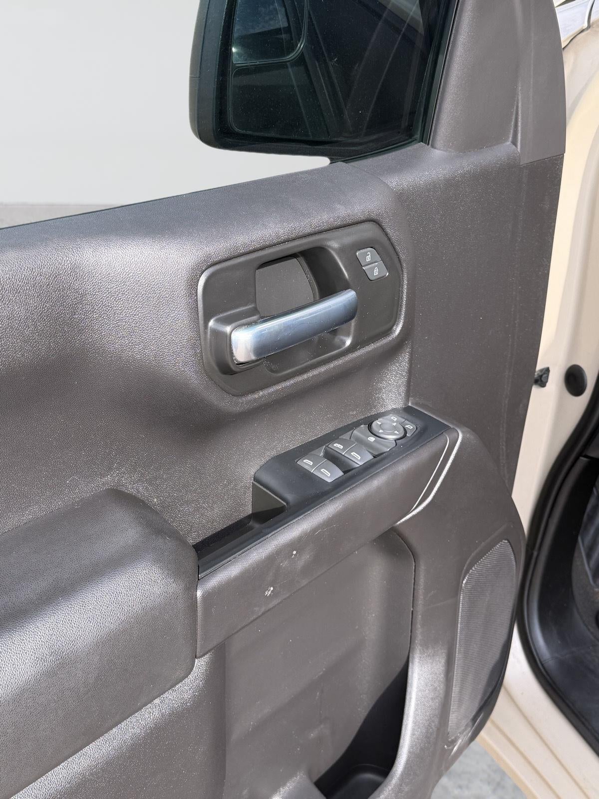2023 Chevrolet Silverado 1500 4WD Crew Cab Short Bed Custom Trail Boss