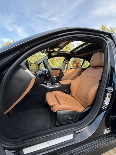 2026 BMW 330i xDrive NA