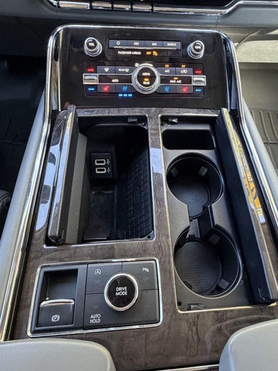 2019 Lincoln Navigator L Select