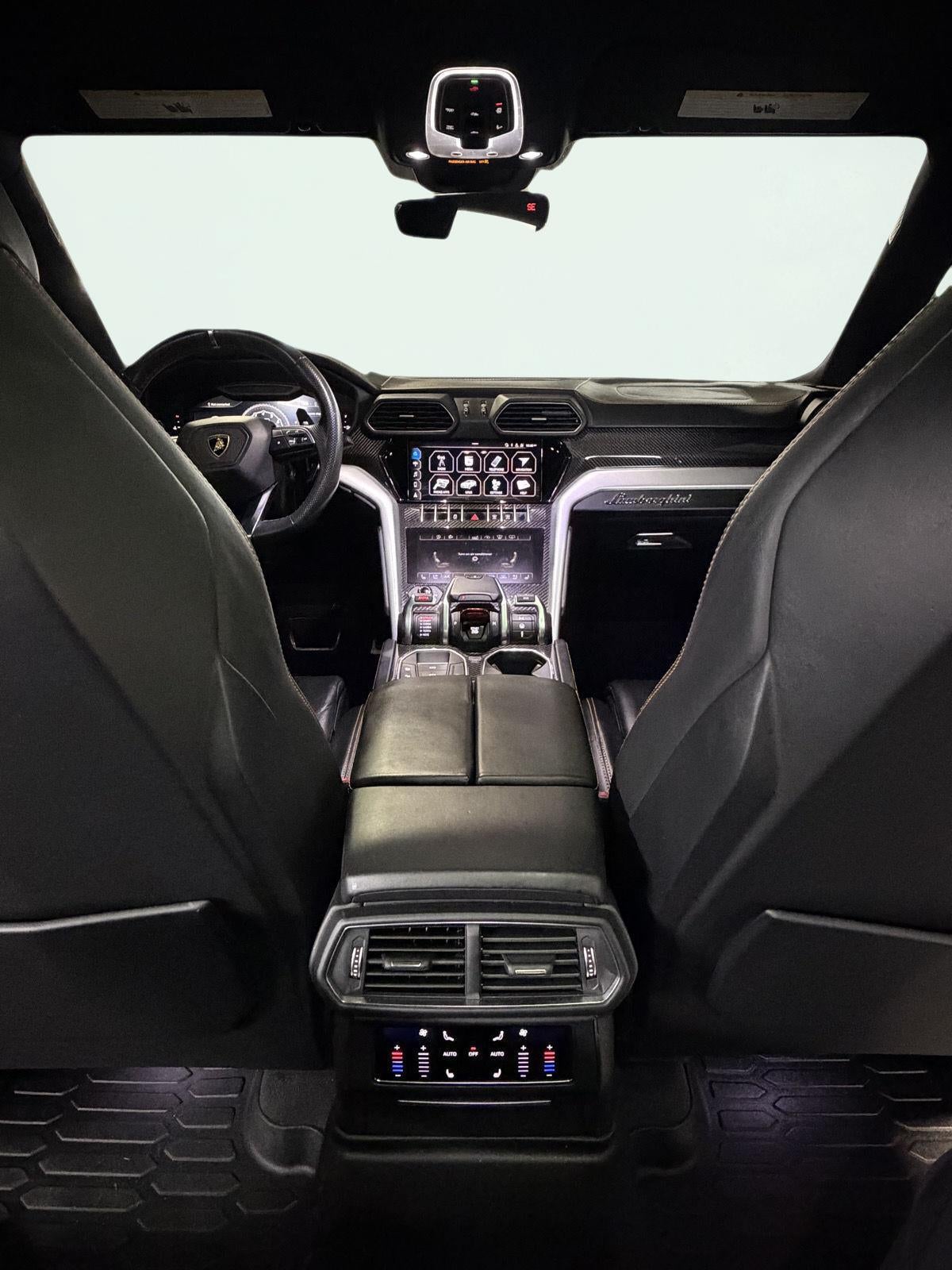 2021 Lamborghini Urus Graphite Capsule
