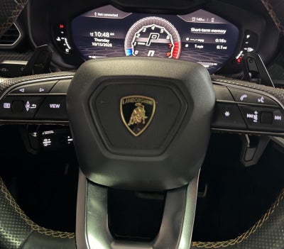 2021 Lamborghini Urus Graphite Capsule