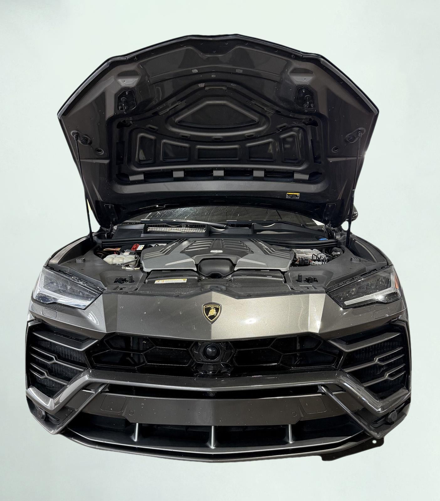 2021 Lamborghini Urus Graphite Capsule