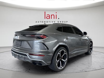 2021 Lamborghini Urus Graphite Capsule