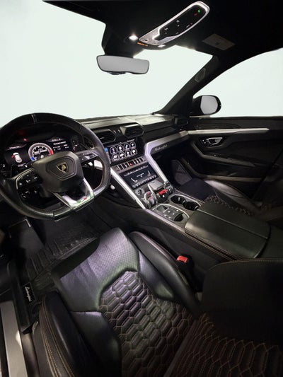 2021 Lamborghini Urus Graphite Capsule